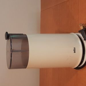 Vintage Braun Coffee Bean Grinder Circa 1980.